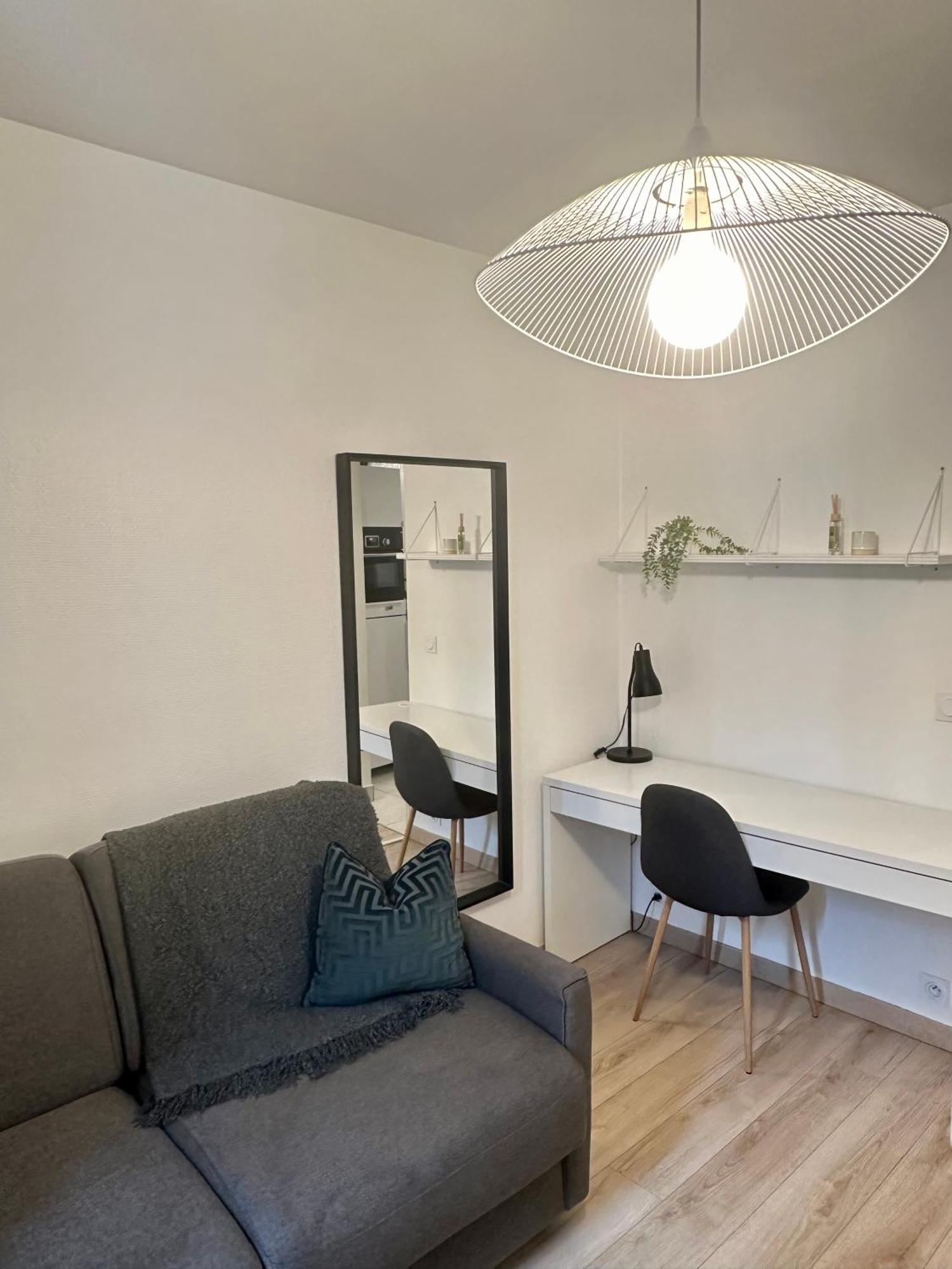 Moderne Et Lumineux Apartment Asnieres-sur-Seine Exterior photo